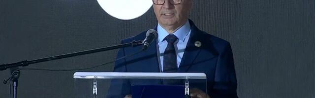 Fejzić u Potočarima: Tišina govori više od svakog govora