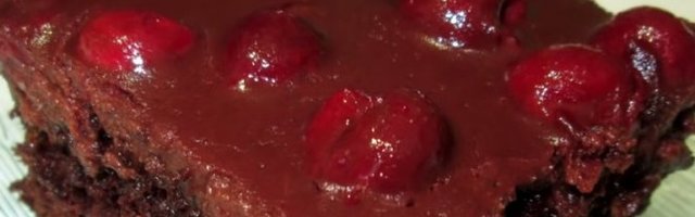 VRLO OSVEŽAVAJUĆA! Brza KEKS TORTA SA VIŠNJAMA će vam postati FAVORIT TOKOM TROPSKIH DANA!