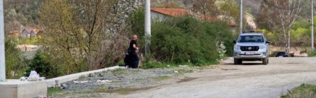 INFORMER U KOSOVSKOJ MITROVICI! Kontejnere za glasanje čuva policija (FOTO, VIDEO)