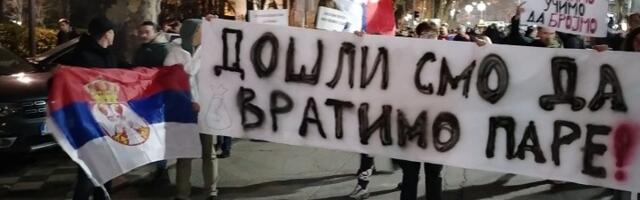 Studenti poručili Vučiću: Došli smo da vratimo sav novac i spolja i iznutra
