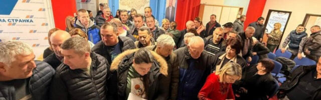 Српска напредна странка почела прикупљање потписа за локалне изборе