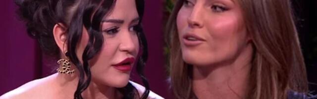 NEPRIJATNOST U AMIDŽIJU RASTE! Aleksandra Mladenović napala Džejlu usred emisije, studio gori: Ovo si sad glupo rekla! Evo šta joj je pevačica odgovorila
