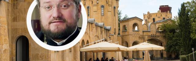 PRI PRAVOSLAVNIM CRKVAMA I MANASTIRIMA OTVARAJU SE KAFIĆI: Otac Vladislav poručuje - niko vas neće terati na molitvu, ali ćete možda poželeti da se vratite