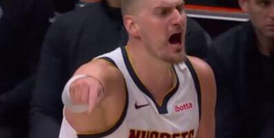 KAMERE UHVATILE JOKIĆA KAKO BESNI NA KLUPI! Srbin izgubio živce - nije mogao da se iskontroliše! Ovako frustriranog ga odavno nismo videli! (VIDEO)