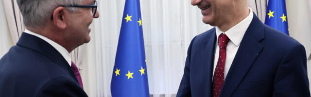 Премијер Мацут са Брунером: Србија у потпуности посвећена европском путу