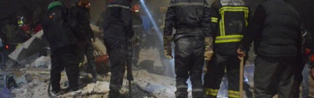 Horor usred oći! Urušila se zgrada, najmanje 11 poginulih! (VIDEO)
