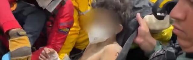 POGINULO 1.450 LJUDI! Istovremeno MUČNA i RADOSNA SCENA posle zemljotresa u Venecueli! Iz ruševina izlače oca i sina, kao i majku sa bebom ŽIVE! (VIDEO)