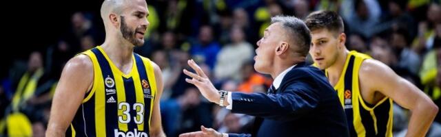 Kalates junak - Fenerbahče otišao na fajnal-for!