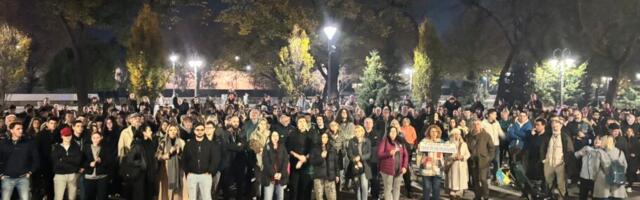 Protest podrške Dijani Hrki održan i u Nišu, građani išli i do SNS-a zbog privođenja studentkinje