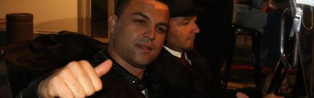 Pevač ima 44 godine i najmlađi je deda na estradi: Fotografijom unuka sve raznežio