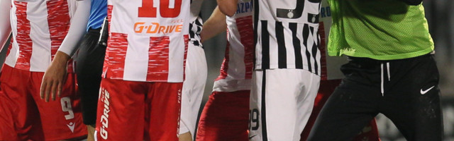 Došao fudbaler Crvene zvezde u crkvu da se ispovedi, pa kaže popu...