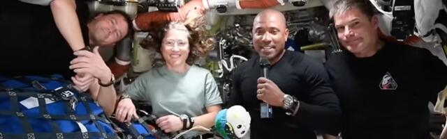 'Imamo još mnogo priča i fotografija da podelimo sa svetom': Posada Artemisa Dva se vraća na Zemlju