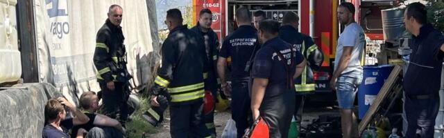 UMRO RADNIK, VELIKI POŽAR NA VOŽDOVCU: Tuga, sumnja se da je ovo uzrok!