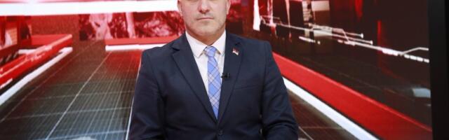 Hitno reagovao Savet za monitoring: Na snimku koji je objavio Vučićević jasno se vidi da osoba barata hiljadama evra...