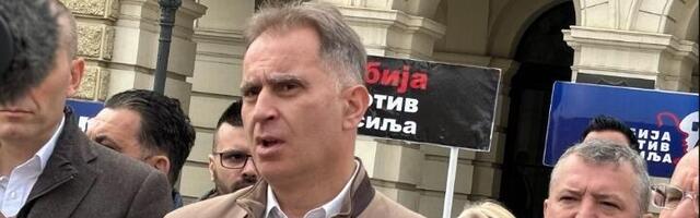 Vrsajkov: U mafijaškoj državi Vučića jedno jaje na policijskom štitu vredi više od 15 života