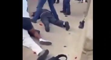 Snimak hapšenja napadača nakon masakra na plaži: Policajci reanimiraju jednog, drugog odvode sa lisicama