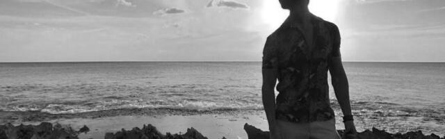 MLADI GLUMAC UMRO IZNENADA U 30. GODINI