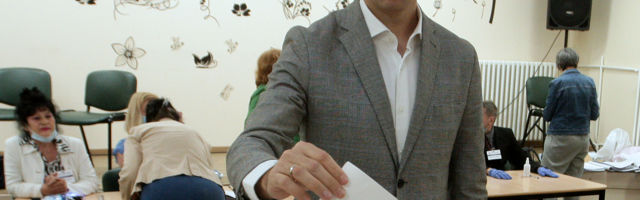 IZBORI 2020: Do 12 časova glasalo 18,01 odsto birača