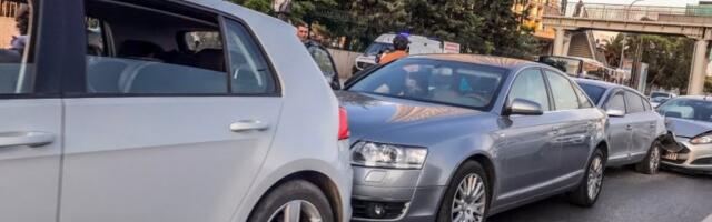 STRAVIČAN LANČANI SUDAR NA AUTO-PUTU, DEVETORO MRTVIH! Magla i led izazvali potpunu katastrofu