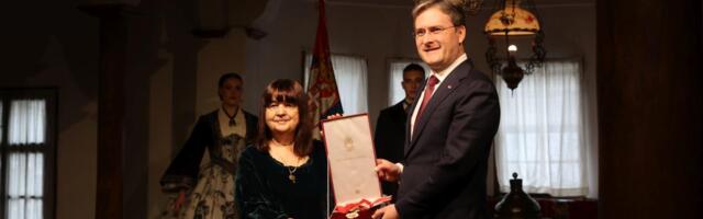 Selaković uručio Orden Karađorđeve zvezde Ljiljani Habjanović Đurović: Njena umetnost nadilazi književno-estetske okvire i dobija obrise duhovne misije