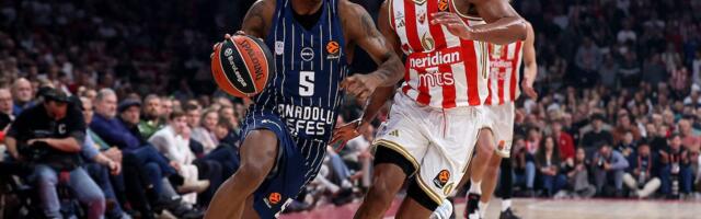 Dva košarkaša Zvezde dobila posebne ovacije posle pobede nad Efesom