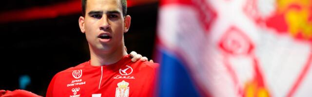 Bomba u Humskoj: Reprezentativac Srbije potpisao na dve godine! /FOTO/