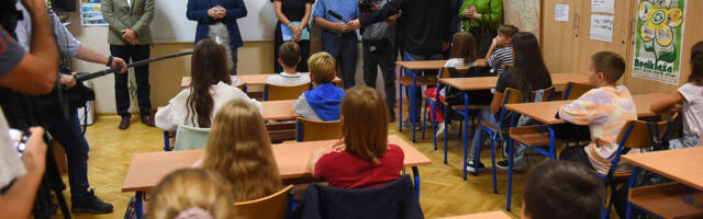 Prva saradnja SNS i opozicije u Beogradu: Trideset kladionica krši zakon