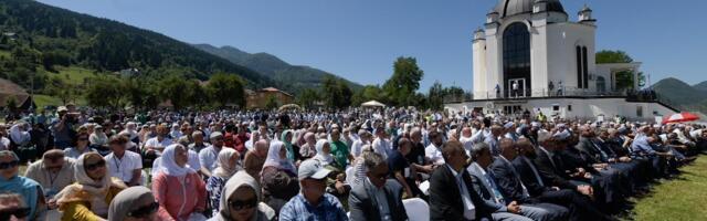 Otvoren Islamski centar – Šehidska džamija u Vojnom selu nadomak Plava