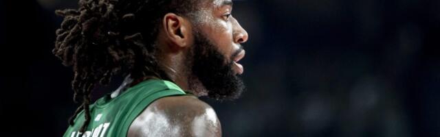 Haos u atinskom derbiju: Lesor pocepao dres Dorsiju, usledila isključenja (VIDEO)