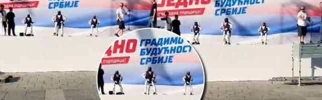 Roboti izašli na binu i zaigrali moravac! Generalna proba pred današnji spektakl "Srbija, jedna porodica" (VIDEO)