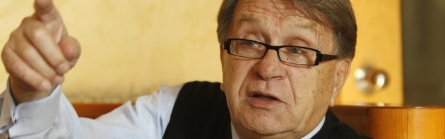 BURA U HRVATSKOJ SE NE STIŠAVA! On je za mene mrtav čovek, izdao je celu naciju!