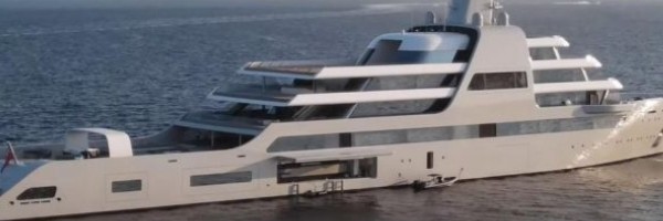 Nova jahta Romana Abramovića predstavlja plutajući soliter