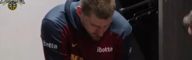Trener Jokiću dodelio priznanje, tek da vidite njegovu reakciju (VIDEO)