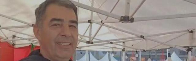 DOŠLI SMO DA UGOSTIMO NAŠE DOMAĆINE SA KIM: Dajemo gratis bombone, lizalice i liciderska srca za ljude koji nemaju (VIDEO)