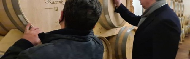 ZAEV I JA SMO UŽIVALI U DOBROM VINU I RAZGOVARALI O BUDUĆIM ZAJEDNIČKIM PROJEKTIMA! Vučić: Hvala na gostoprimstvu! /Foto/