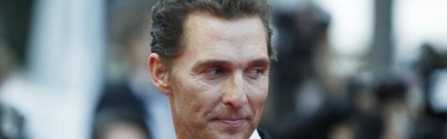 Snimak o kojem BRUJI SVET: Kejt Midlton prošla pored Metjua Mekonahija, o njegovoj reakciji svi pričaju (VIDEO)