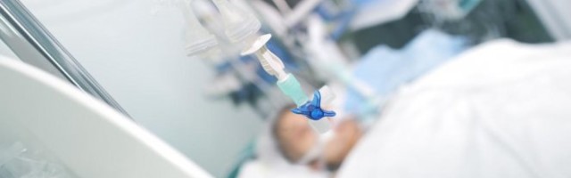 TUGA U VARVARINU> Marko preminuo nakon 10 dana provedenih u komi, UDARIO GA MALOLETNIK (17)