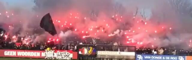 Bolje nego na utakmici: Ispraćaj igrača Fajenorda na derbi sa Ajaksom (VIDEO)