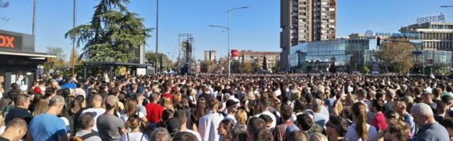 AP povodom godišnjice pogibije u Novom Sadu: Studenti odbacili Vučićevo izvinjenje, hoće izbore