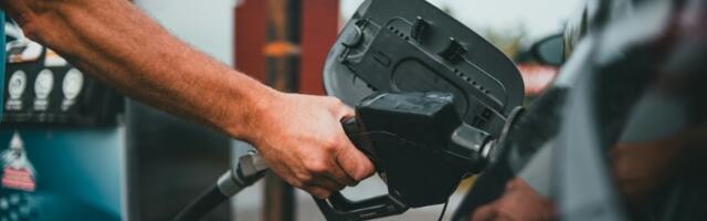 Stigle nove cene goriva: POSKUPEO DIZEL