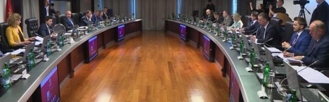 VLADA DAJE GARANCIJE MEŠTANIMA BOTUNA:  Kolektor u pogonu nakon sanacije bazena sa crvenim muljem