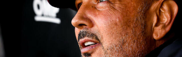 MIHAJLOVIĆ U SREDINU, MIHAJLOVIĆ U VEČNOST! "Zbog tebe k'o mali šutirao levom..." (Video/Foto)