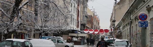 Novosadska inspekcija kontroliše čišćenje snega ispred objekata, propisane visoke kazne