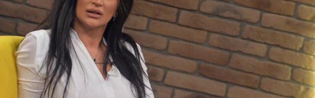 ANDREANA ČEKIĆ MORALA DA PREKINE TRUDNOĆU: Šok-ispovest naše pevačice nakon velike traume! (VIDEO)