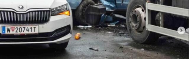 PRVE SLIKE UŽASA SA MOSTA SMEDEREVO-KOVIN: Od automobila ostala samo gomila smrskanog lima, ima MRTVIH!