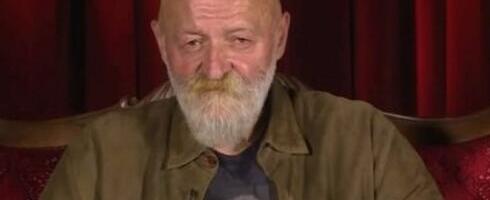 IMAO NOVAC, STAN U BEOGRADU, KUĆU U BUDVI PA ZAVRŠIO KAO POMOĆNIK MOLERA! Pevač živeo u luksuzu pa doživeo sunovrat: Smrt sina ga je potpuno slomila