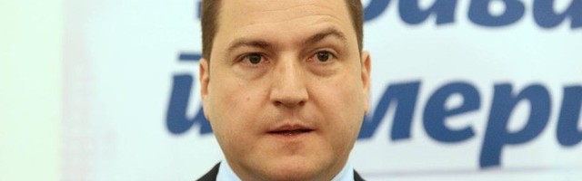 SPS SE NUDI "Realno je da podržmo Vučića na izborima"
