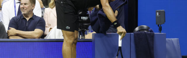 NOVAK ZABRINUO SVE! Đoković je MORAO DA POTRAŽI POMOĆ!