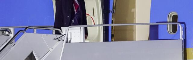 TRAMP STIGAO NA FLORIDU: Počinju novi pregovori o Ukrajini, stiže i Dmitrijev