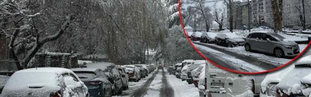 Paralisan Beograd: Sneg napravio totalni haos - Ovo se ne pamti (FOTO/VIDEO)